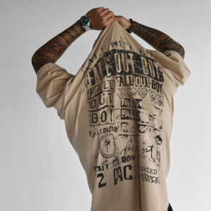 "All Eyes On Me" Oversized Casual T-shirt